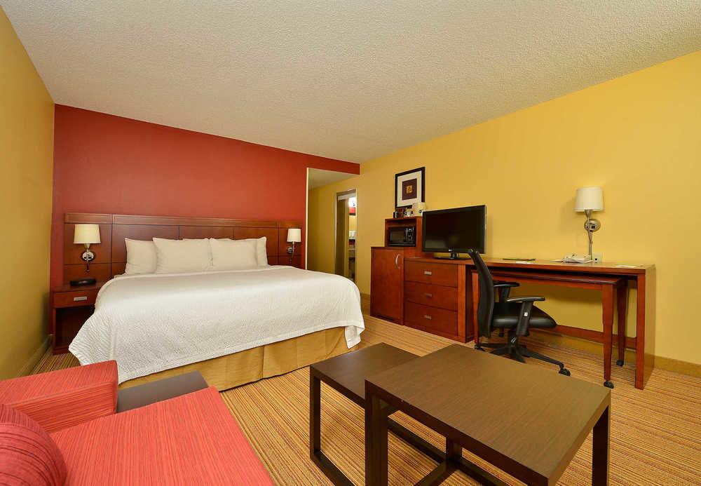 Courtyard By Marriott Bentonville Buitenkant foto