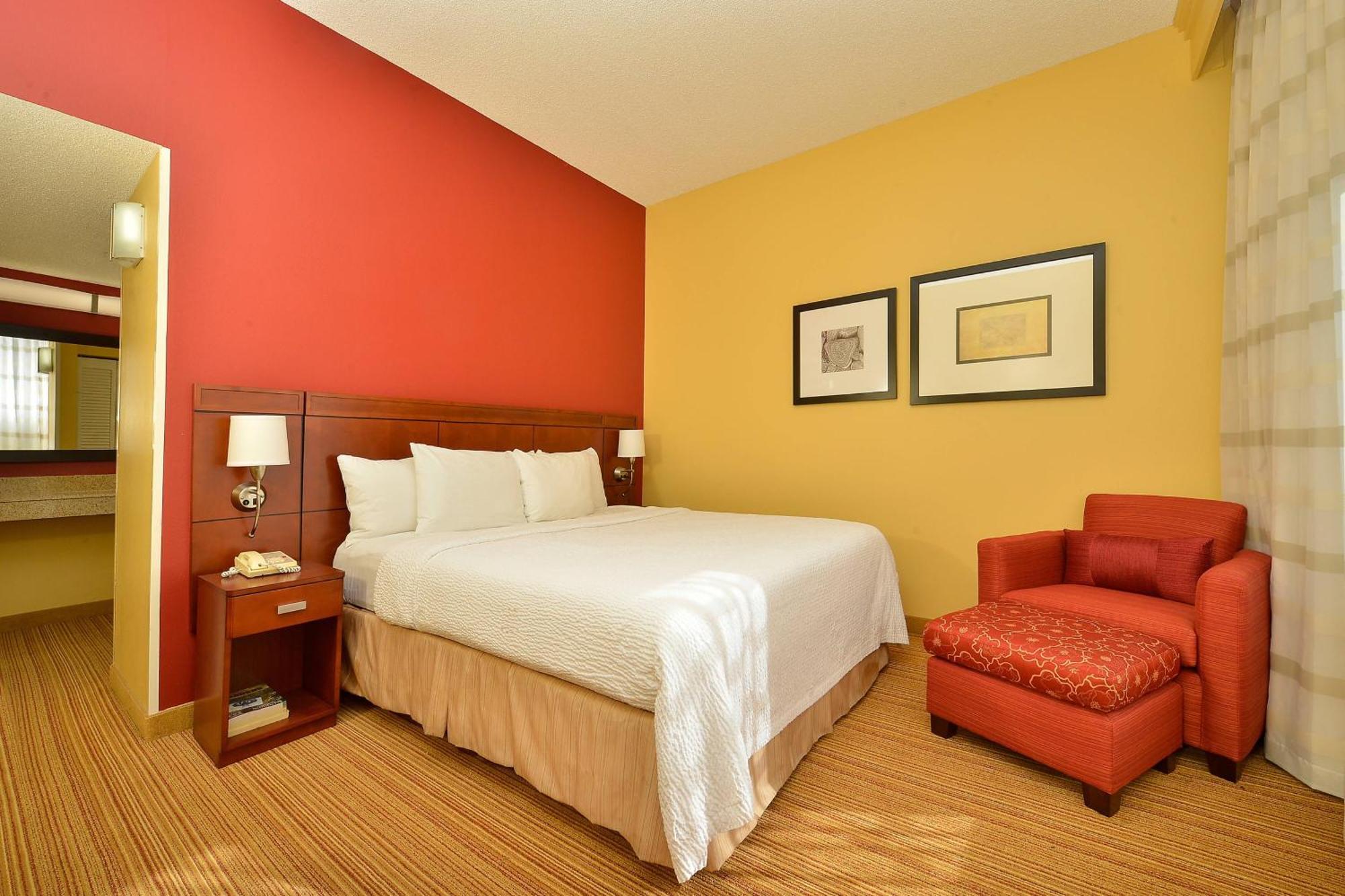 Courtyard By Marriott Bentonville Buitenkant foto