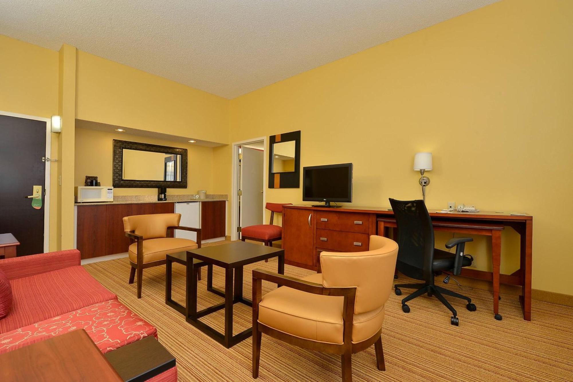 Courtyard By Marriott Bentonville Buitenkant foto